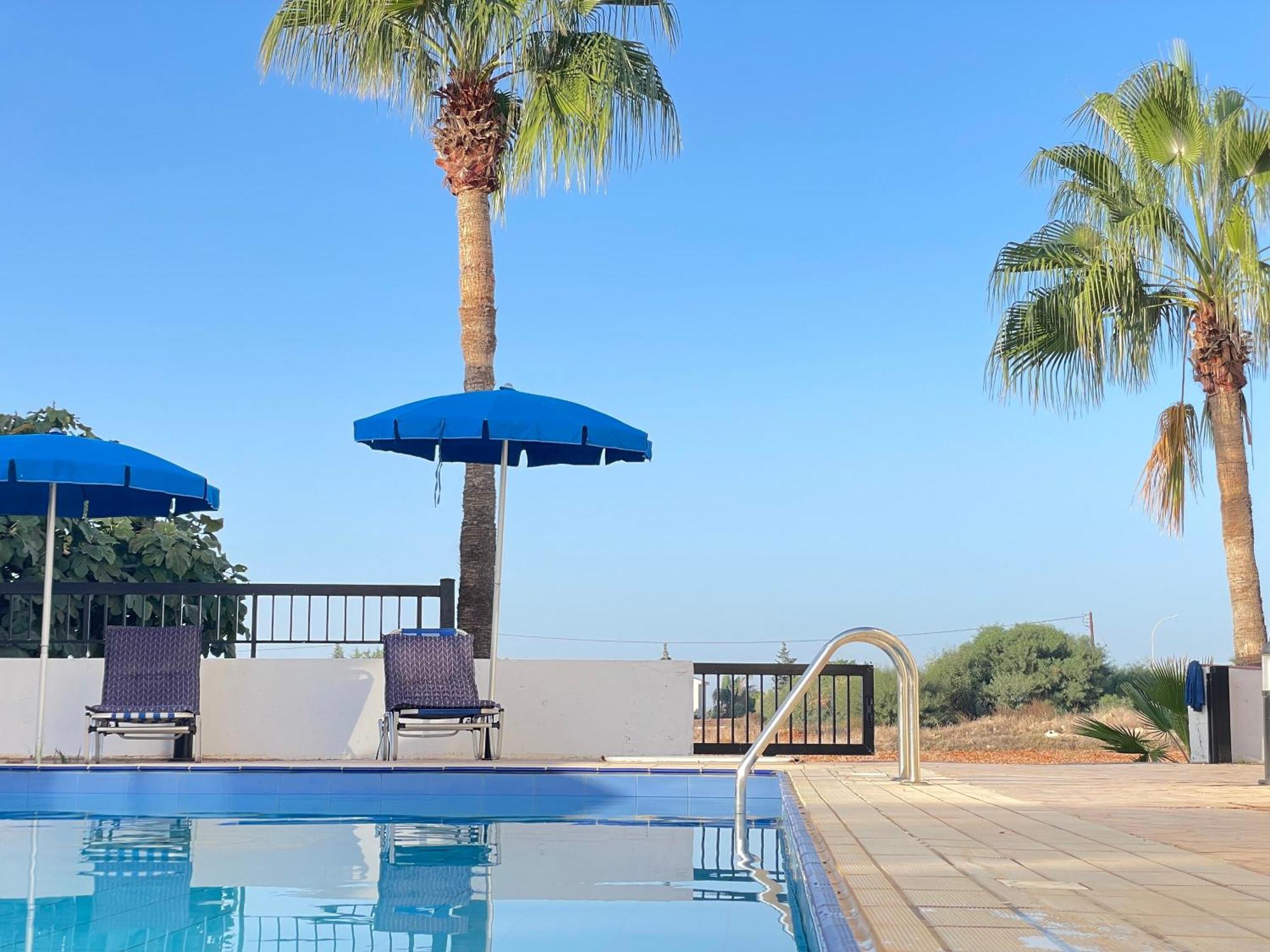 Sunset Pearl Holiday Villa 아이아 나파 외부 사진